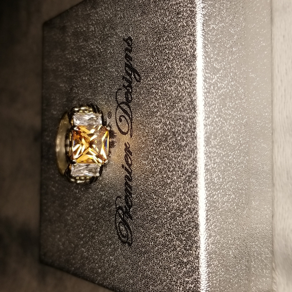 3 Gemstone Fashion Ring